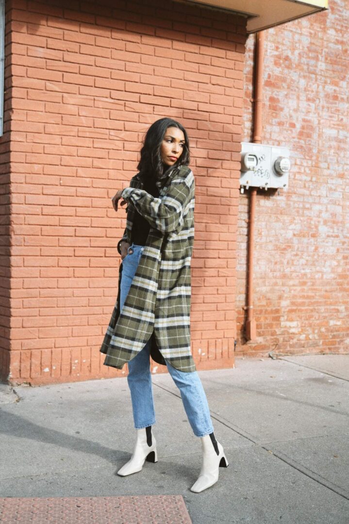 Add Edge to a Turtleneck \u0026 Jeans Outfit 