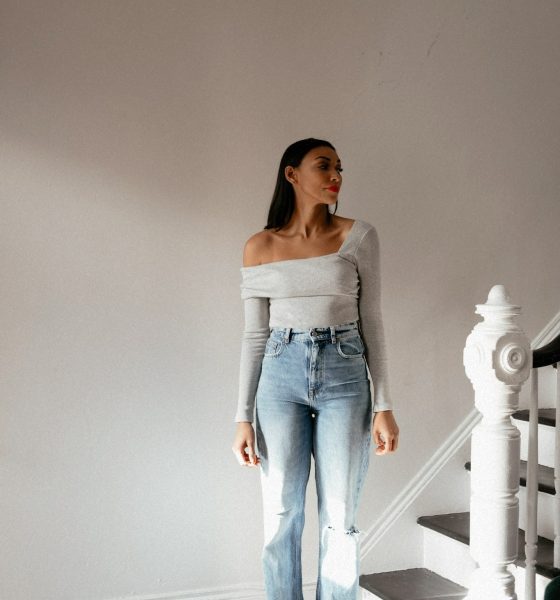 These Winter to Spring Tops Look Amazing With Jeans